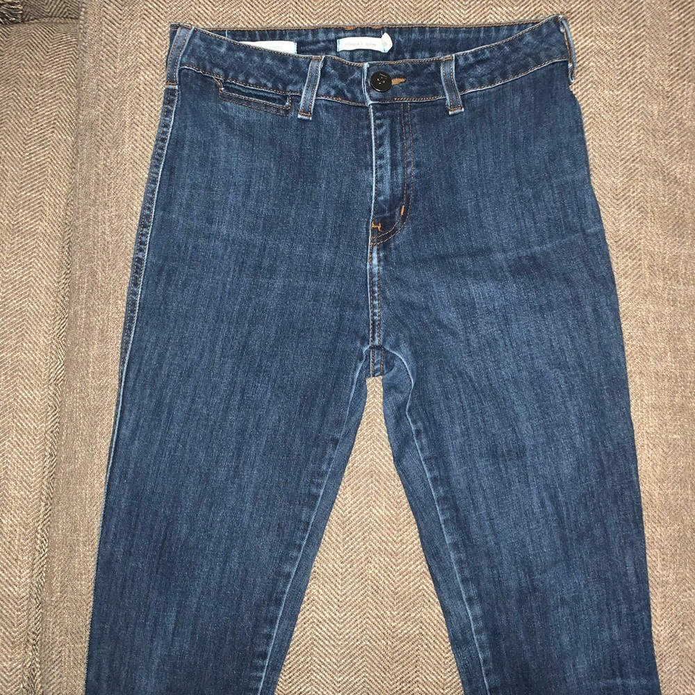 EUC Silence & Noise High Waist Straight Jean Sz 28